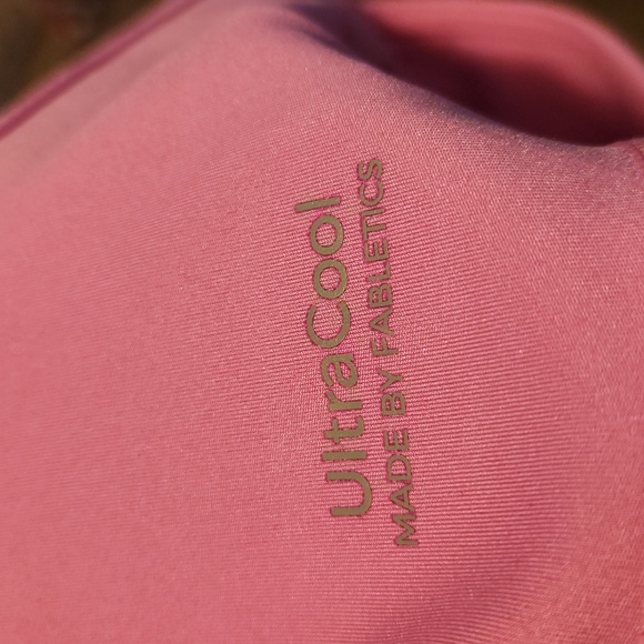 EUC Fabletics High Waisted Ultracool Cropped Leggings - Picture 4 of 11